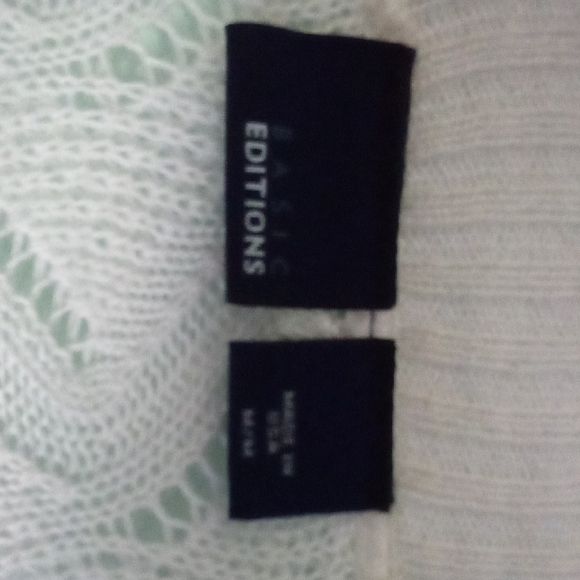 Basic Editions White Open-Front Sweater - Picture 2 of 4